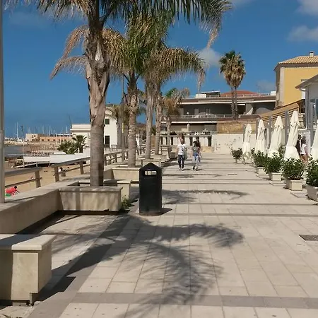 Genova La Casa Di Saretta * Marina di Ragusa