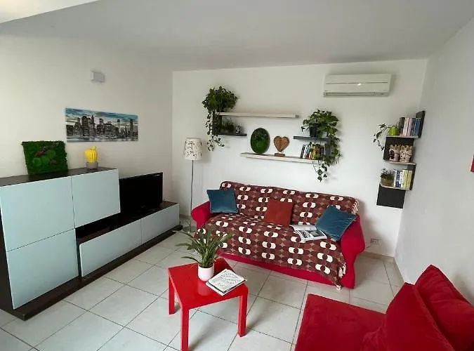 Genova La Casa Di Saretta Сasa de vacaciones Marina di Ragusa